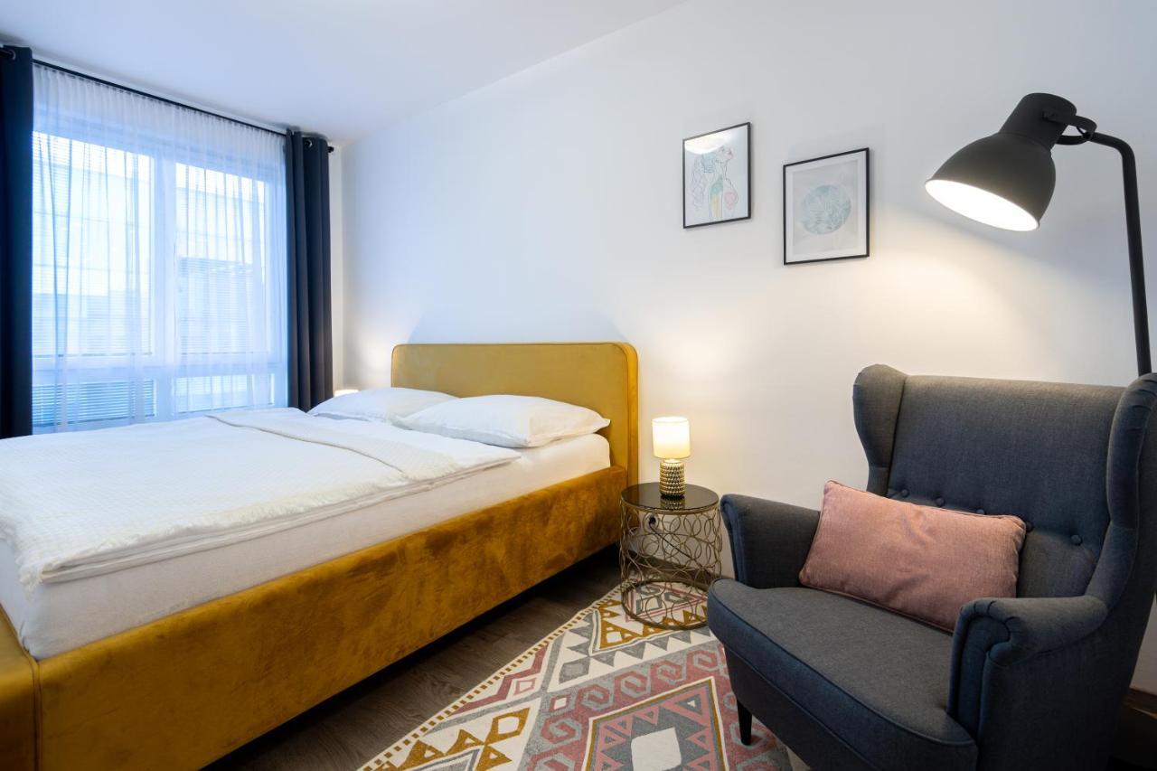 Nova Karolina Apartment Ostrava Exterior photo